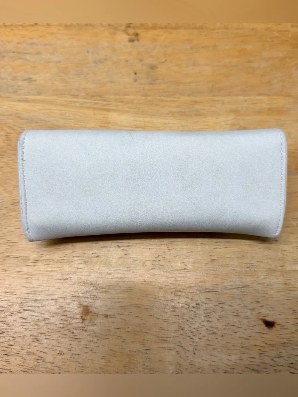 Betsey Johnson Pearl Studded Eyeglass Case White Suede Blue Satin Interior